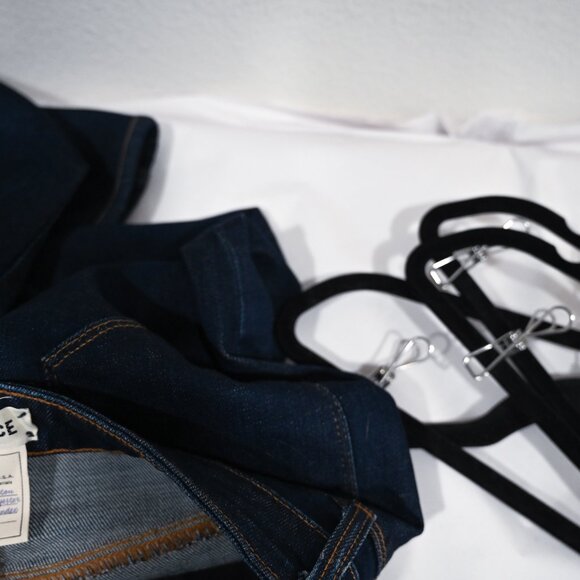 L'Agence Size 26 Bell High Rise Flare Phoenix Jean in Dark Wash - Picture 6 of 7